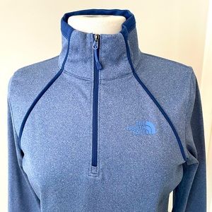 North Face blue 1/4 Zip Pullover Size M
